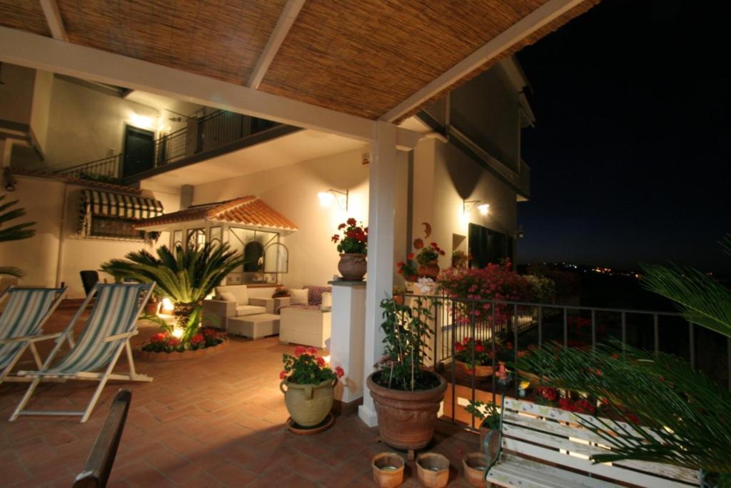 B&B Dea Fortuna Bacoli Exterior photo